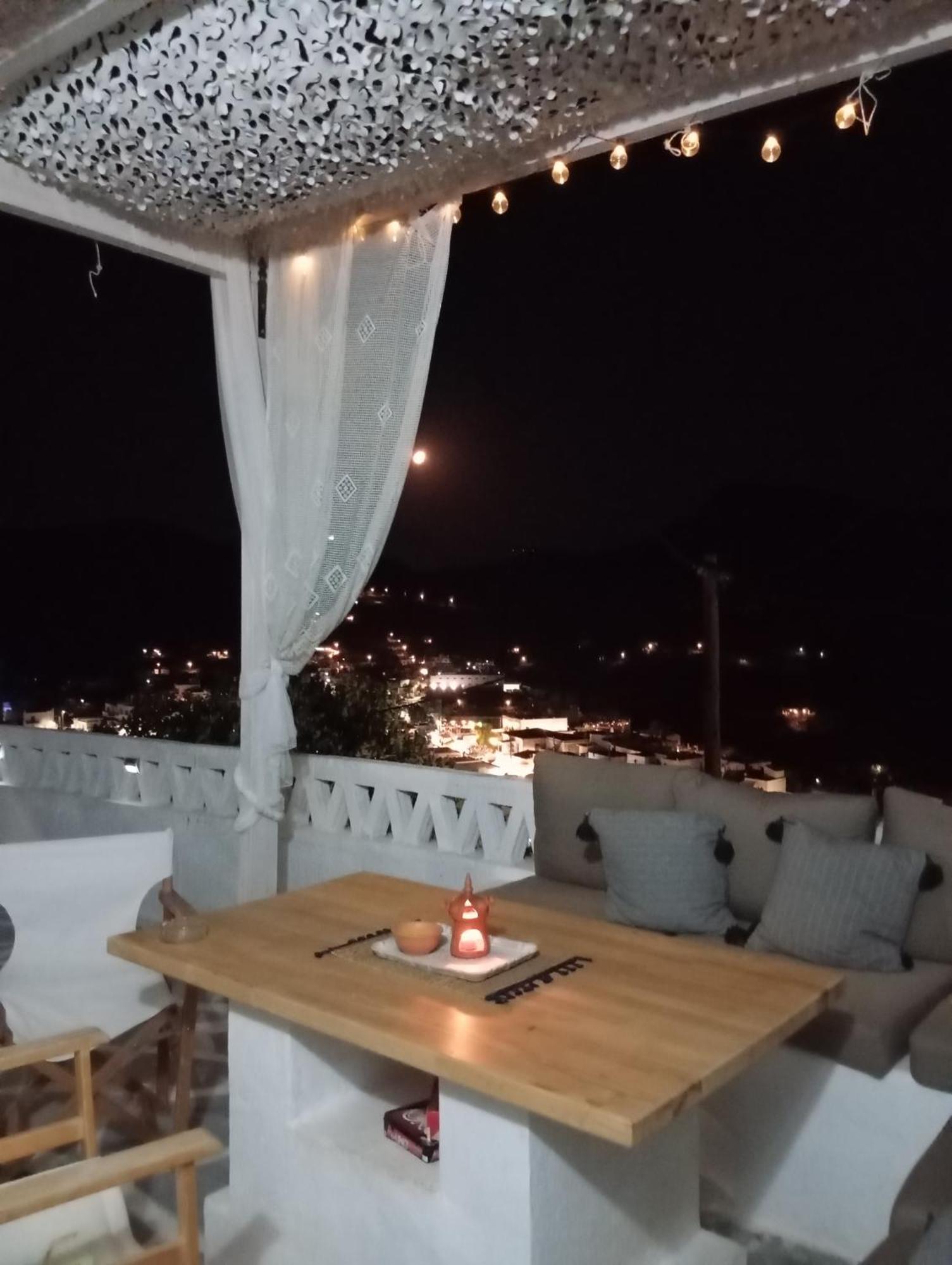 Vasiliki Skyros Castle View Villa Exteriör bild